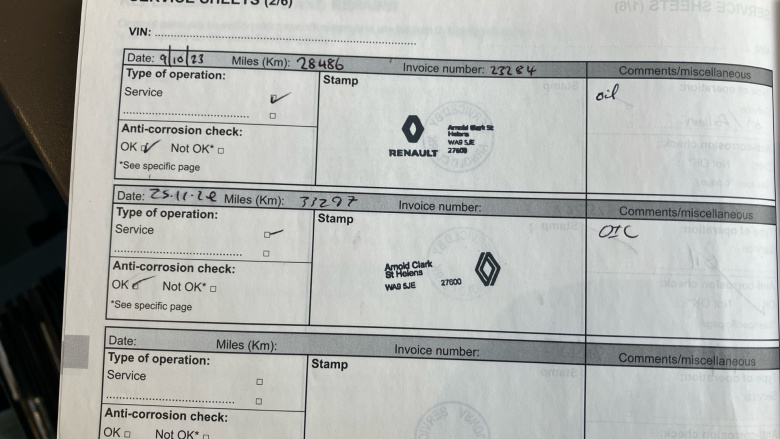 Renault Captur 0.9 TCE 90 Iconic 5dr Petrol Hatchback